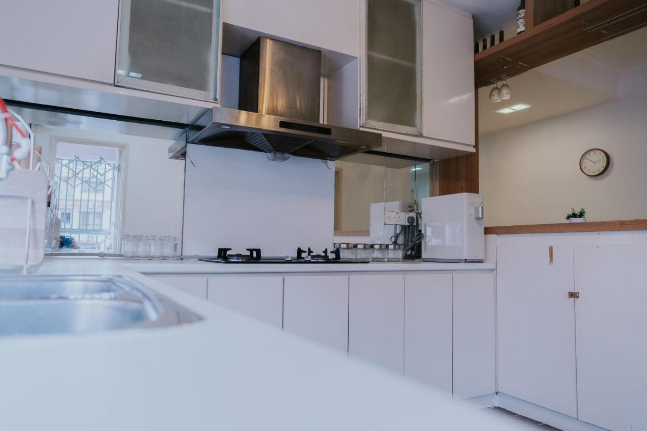 Petronella Apartment C1 Marina Court كوتا كينابالو المظهر الخارجي الصورة