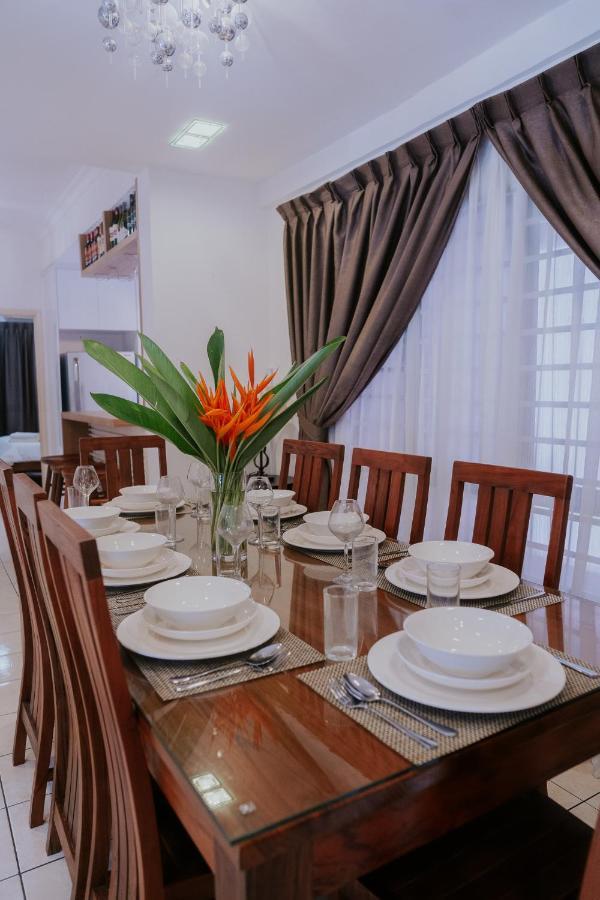 Petronella Apartment C1 Marina Court كوتا كينابالو المظهر الخارجي الصورة
