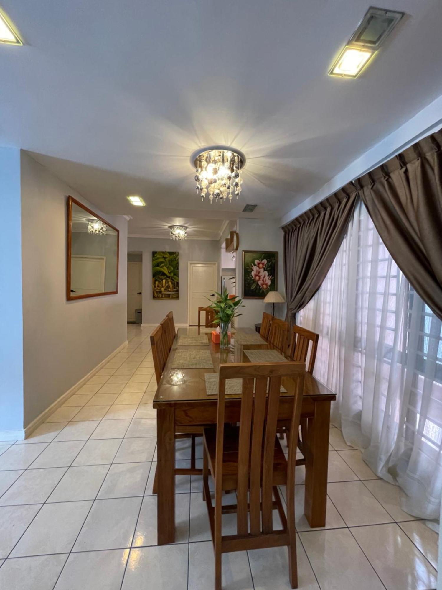 Petronella Apartment C1 Marina Court كوتا كينابالو المظهر الخارجي الصورة