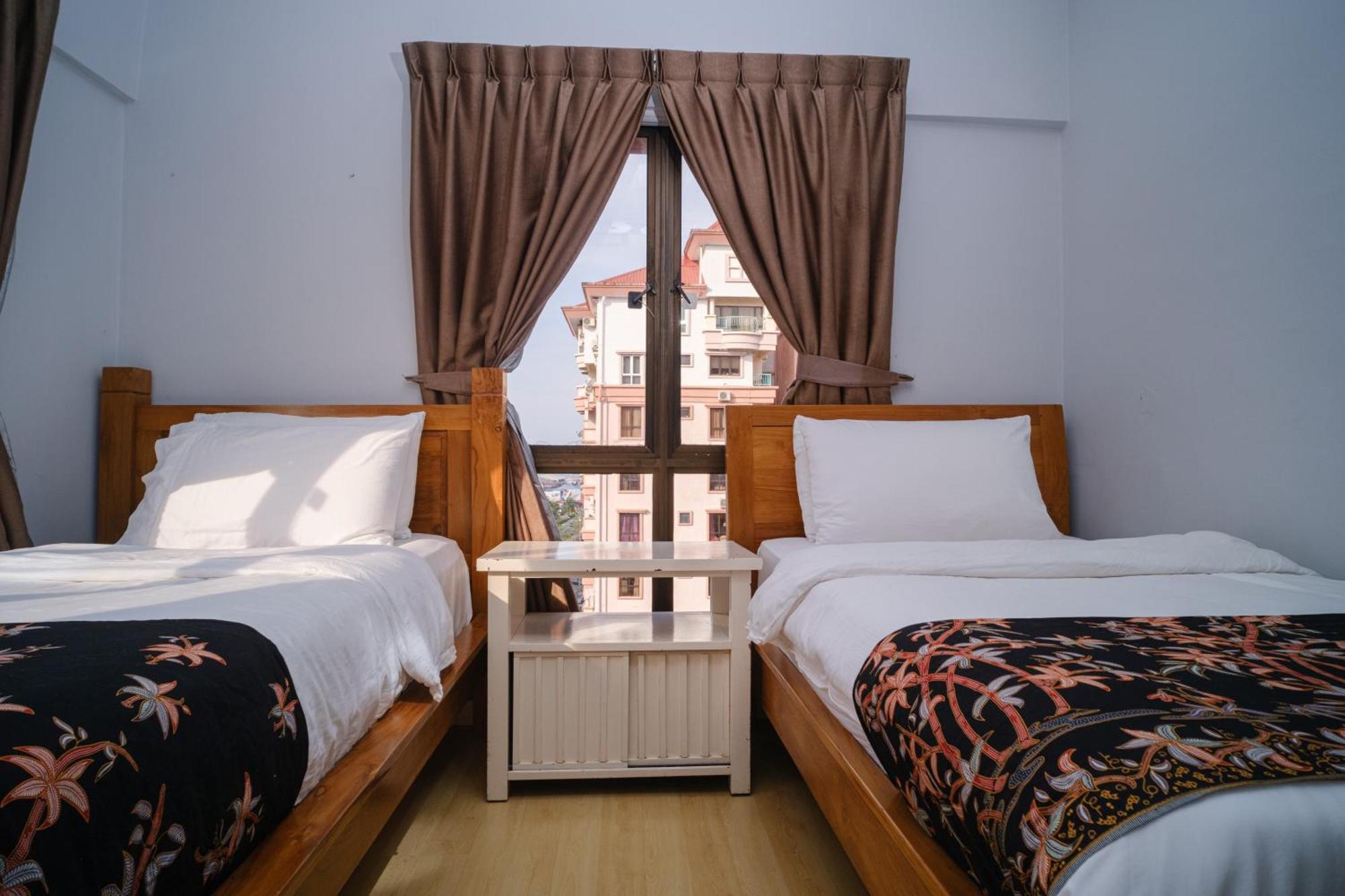 Petronella Apartment C1 Marina Court كوتا كينابالو المظهر الخارجي الصورة
