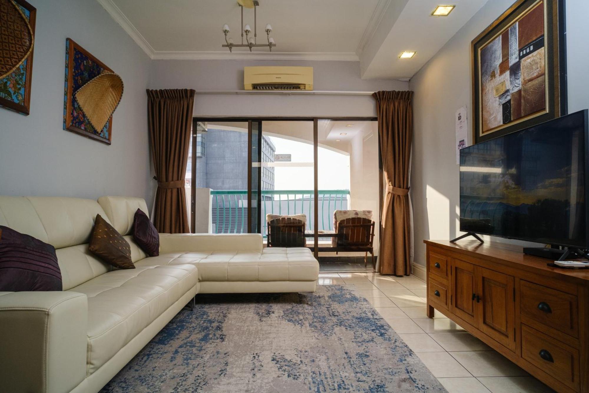 Petronella Apartment C1 Marina Court كوتا كينابالو المظهر الخارجي الصورة
